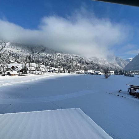 Almsternderl 2.0 - Gemuetliches Appartment In Gosau Exterior foto